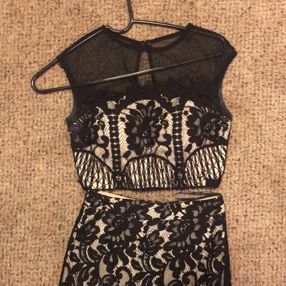 Gorgeous cream and black prom dress
